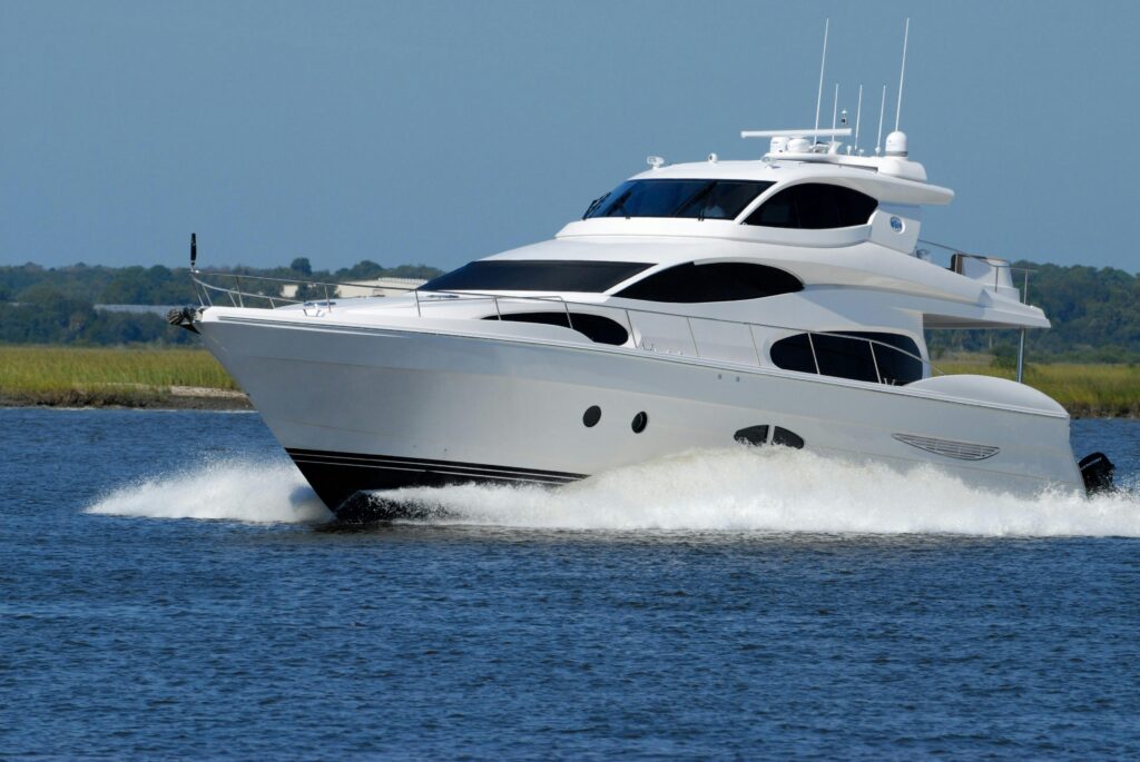 Luxury Yacht Tour with Breakfast or BBQ Option